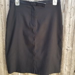 Black pencil skirt - Le Chateau